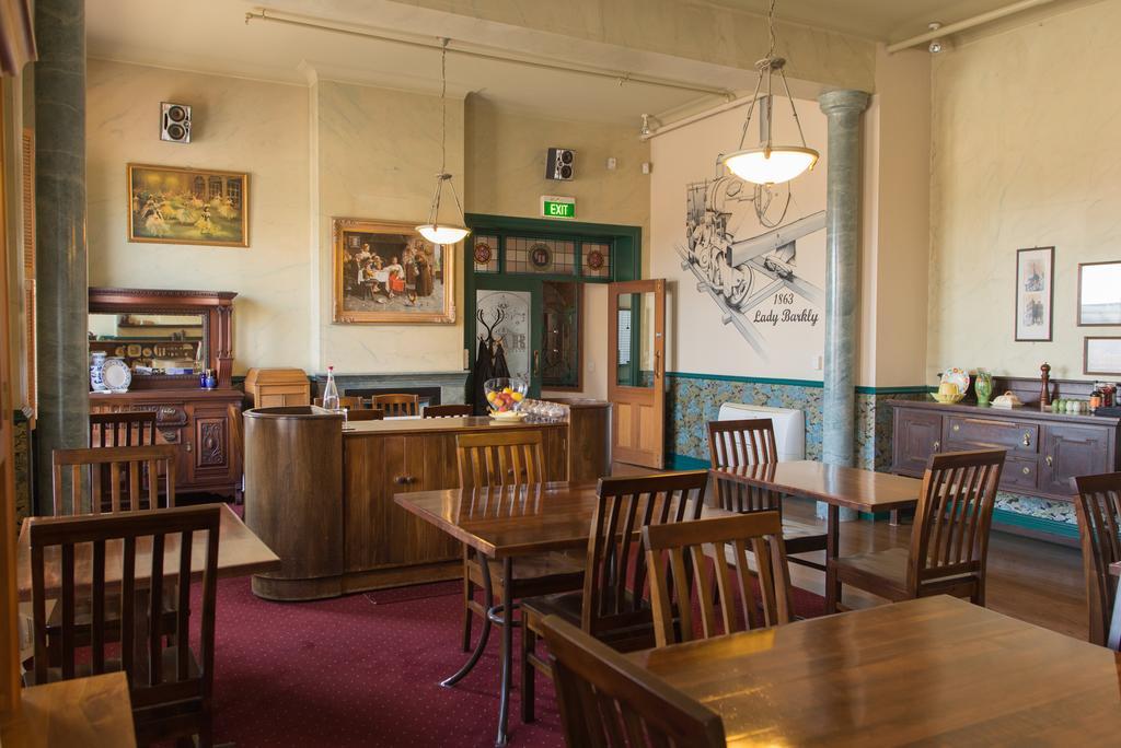 Victoria Railway Hotel Інверкаргілл Екстер'єр фото